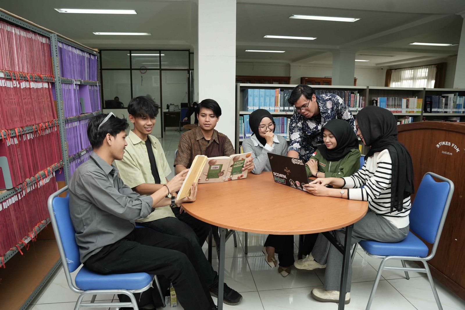Fakultas Sosial Ekonomi dan Humaniora